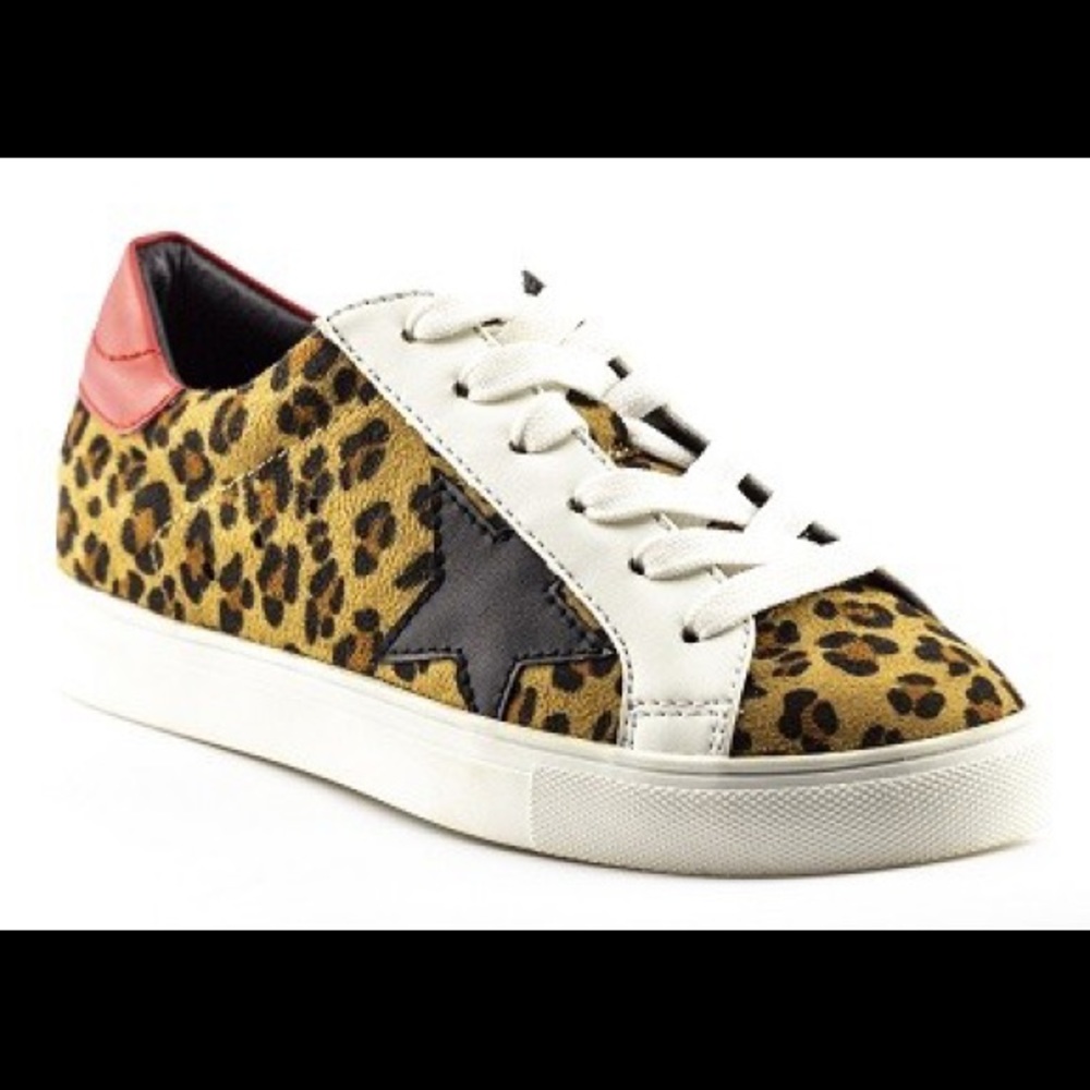 Last pair! Leopard suede lace up star sneakers - Picture 2 of 6